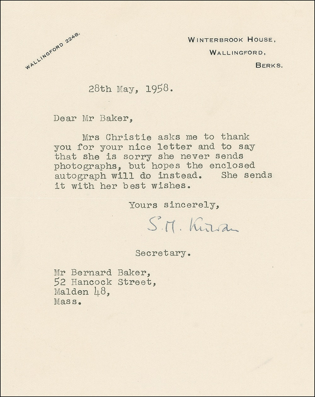 Lot 520 Agatha Christie: Vintage Christie signature