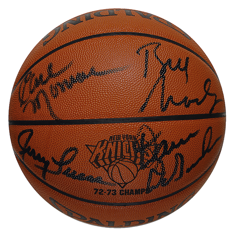 Lot 1323 NY Knicks Basketball