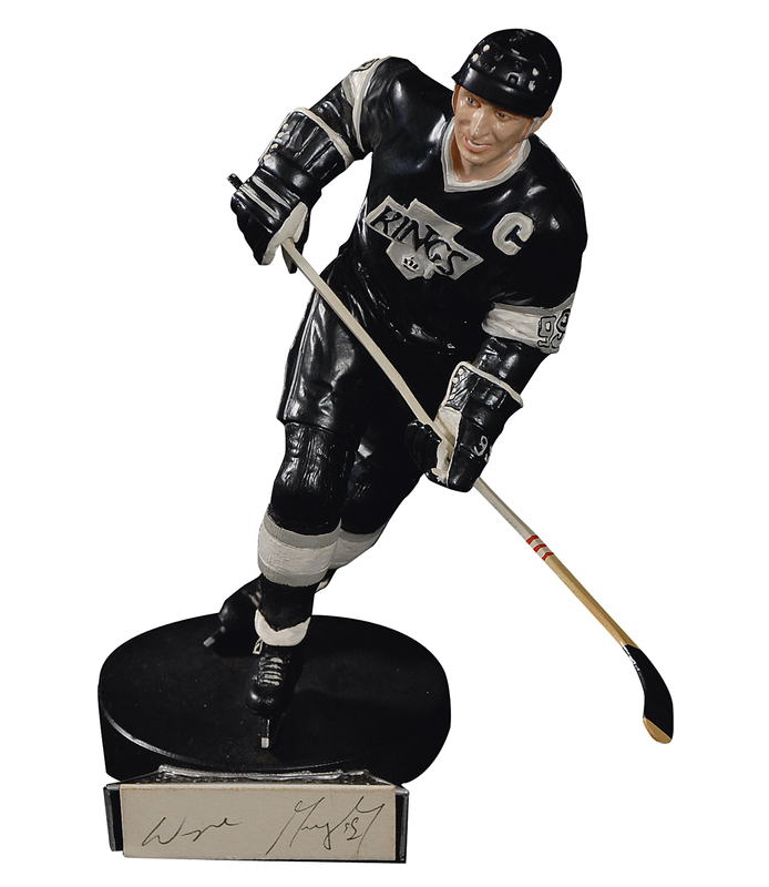 Lot 1240 Wayne Gretzky Salvino Figurine