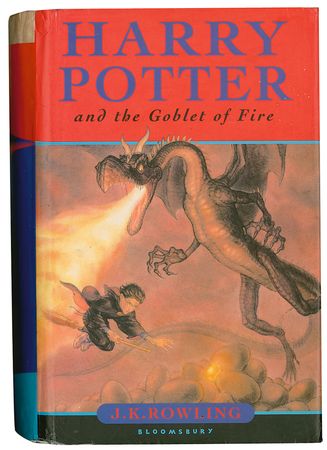 Lot #589 J. K. Rowling: Rowling rarity: a scarce Goblet of Fire signed first edition - Image 2