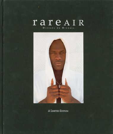Lot #1266 Michael Jordan: An inside look at his “Airness” - Image 2