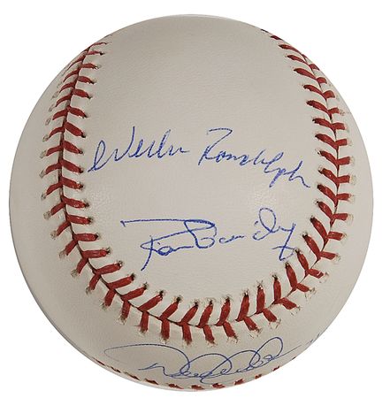 Lot #1331 NY Yankees Captains Baseball - Image 3