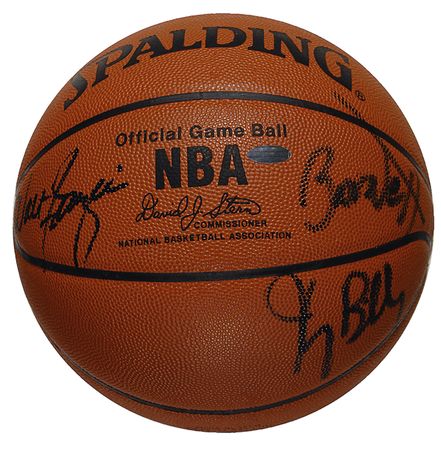 Lot #1323 NY Knicks Basketball - Image 2