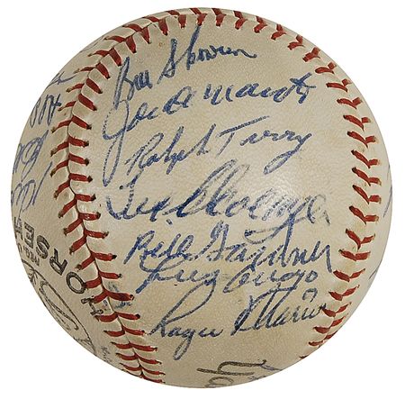 Lot #1328 NY Yankees Baseball - Image 1
