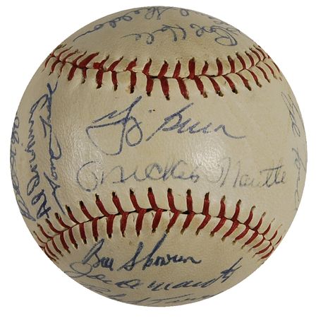 Lot #1328 NY Yankees Baseball - Image 4