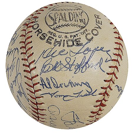 Lot #1328 NY Yankees Baseball - Image 5