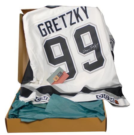Lot #1241 Wayne Gretzky Hockey Jersey - Image 2