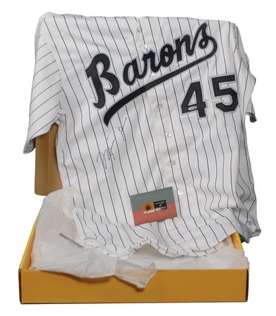 Lot #1268 Michael Jordan: Jordan Birmingham Barons jersey - Image 2