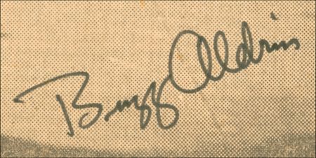 Lot #421 Apollo 11: The first two moonwalkers sign an edition of the New York Times documenting the day of their historic accomplishment - Image 2