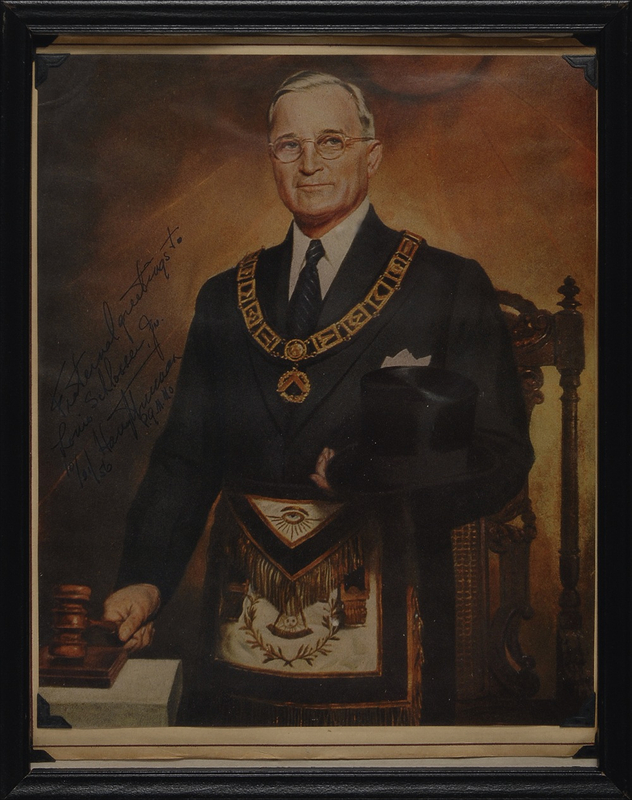 Lot 118 Harry S. Truman Signed Photograph