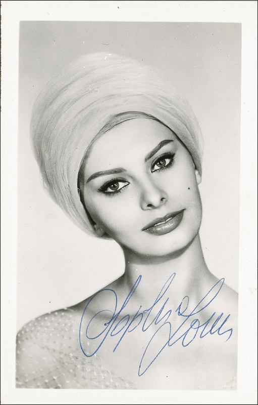 Lot 962 Sophia Loren Signed Photograph