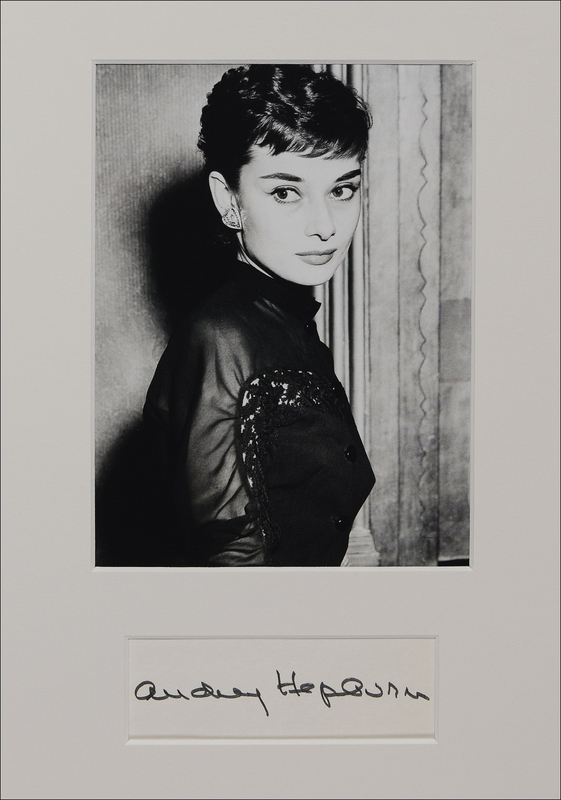 Lot 916 Audrey Hepburn Signature