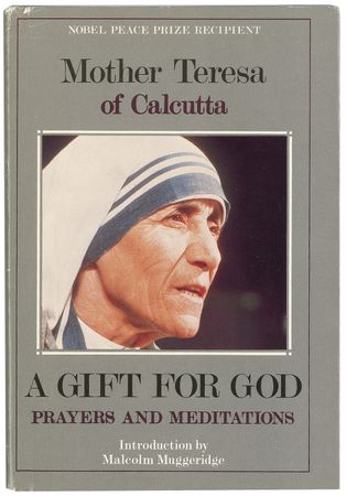 Lot #270 Mother Teresa: Mother Teresa signed book of prayers - Image 2