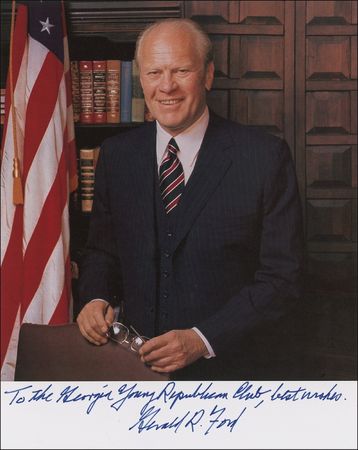 Lot #36 Gerald Ford Signed Photograph