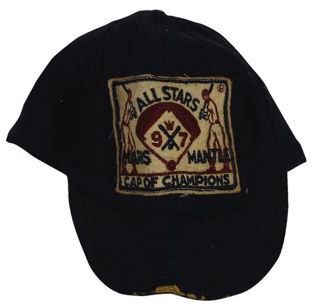 Lot #1187 Mickey Mantle: Mantle signature acquired by a bat boy - Image 3