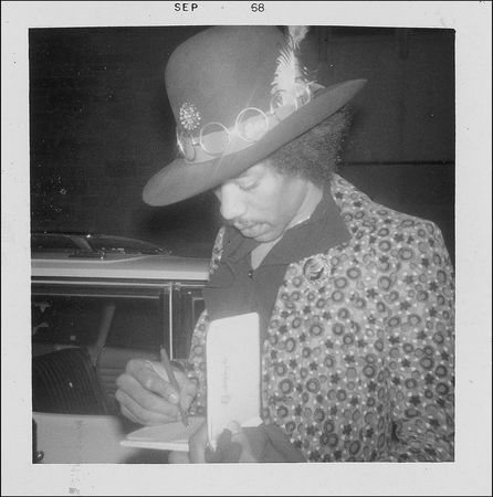 Lot #767 Jimi Hendrix: Hendrix signs in the fall of ?68, complete with candid photo - Image 2
