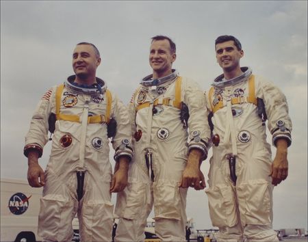 Lot #435 Apollo 1: A trio of postal covers from the doomed Apollo 1 crew - Image 4