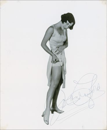 Lot #894 Joan Crawford Letter and Photograph - Image 1