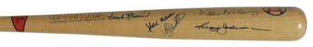 Lot #1106 Baseball: 500 Home Run Club: Nine 500 Home Run Club members sign a commemorative bat - Image 3