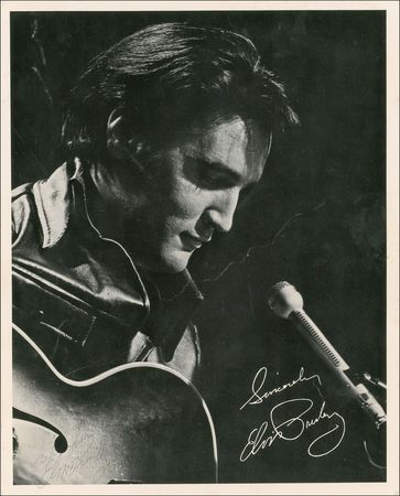 Lot #788 Elvis Presley: Elvis signs twice for a fan who couldn’t make it - Image 3