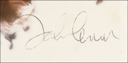 Lot #717 Beatles: John Lennon: One-of-a-kind snapshot, signed in NYC while recording Walls and Bridges - Image 2
