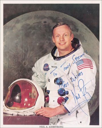 Lot #448 Moonwalkers: Famous footsteps: Complete set of moonwalkers - Image 1