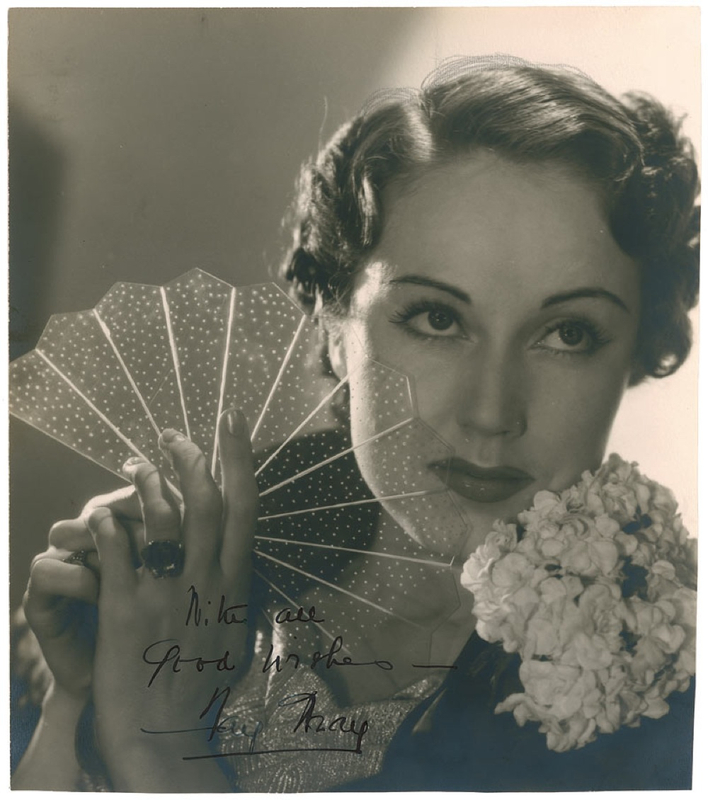Lot 1136 Fay Wray Signed Photograph