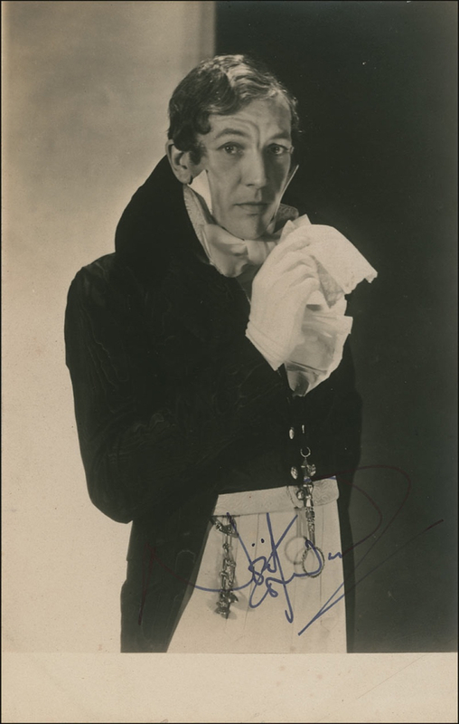 Lot 914 Noël Coward Signed Photograph