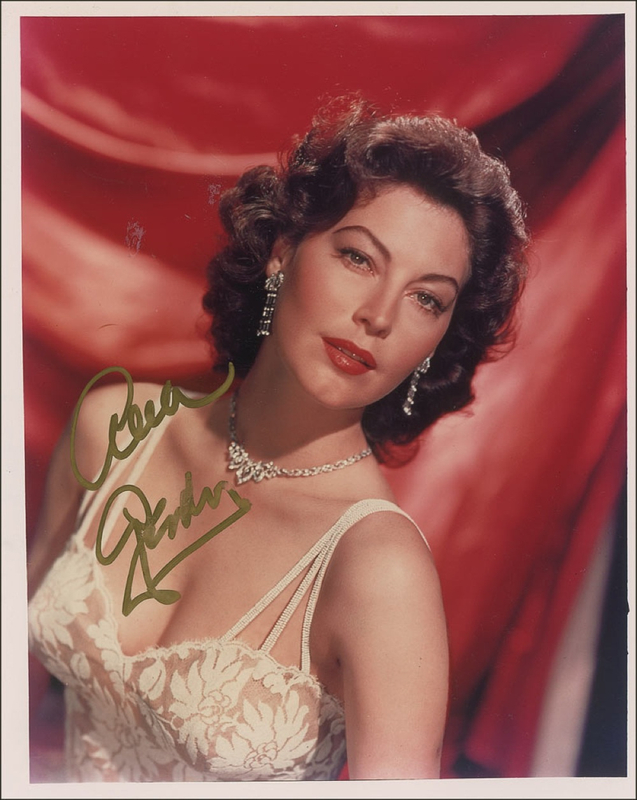 Lot 944 Ava Gardner Signed Photograph