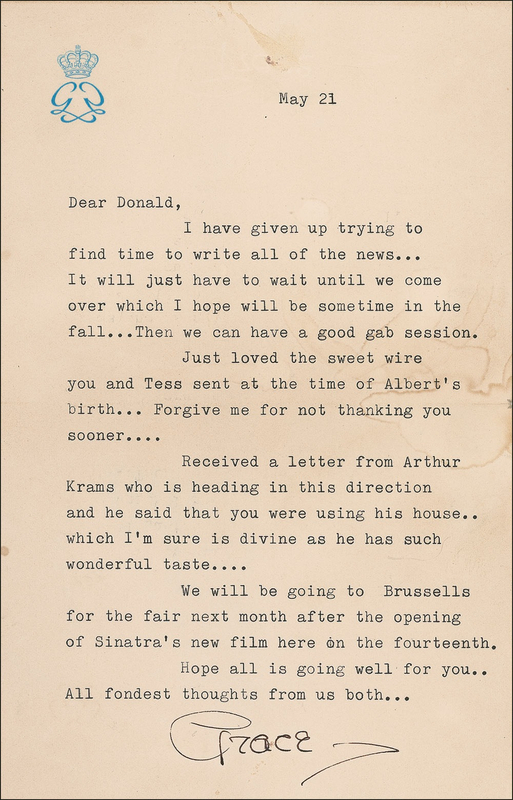 Lot 1002 Grace Kelly: Princess of Monaco delays a trip to the World’s Fair “after the opening of Sinatra’s new film”