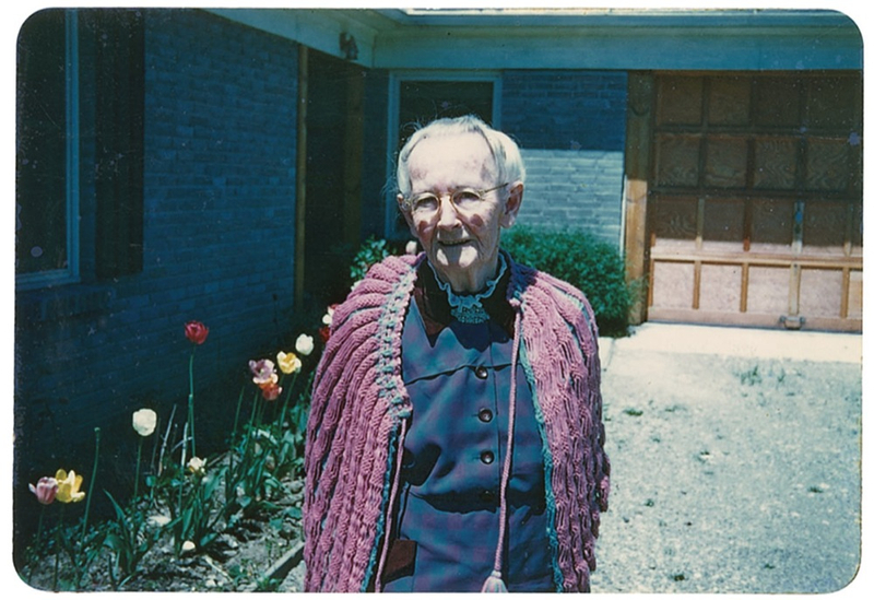 Lot 591 Grandma Moses Signed Photograph