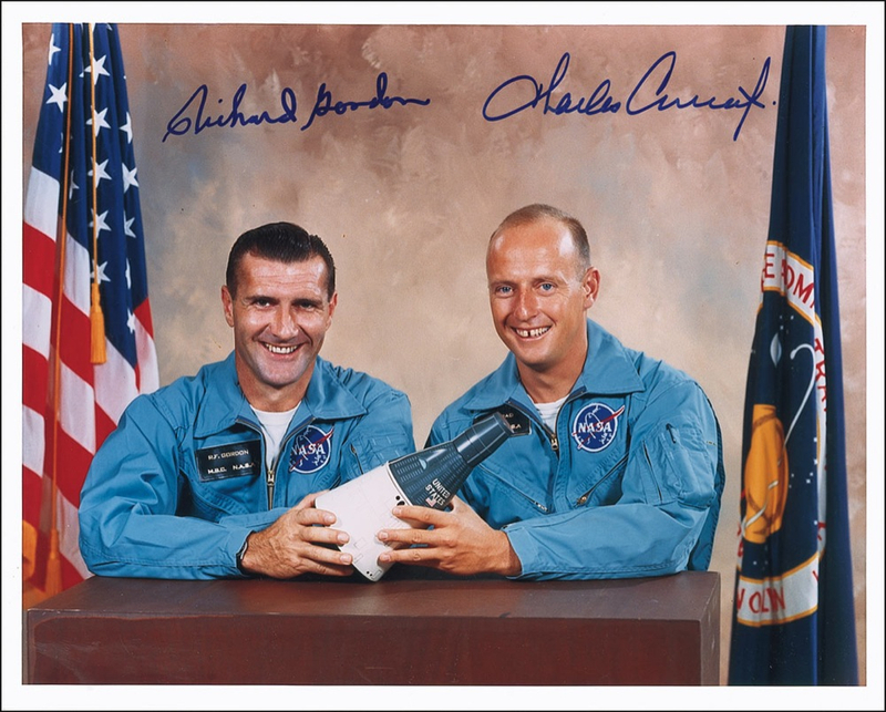 Lot 463 Gemini 11 Signed Photograph