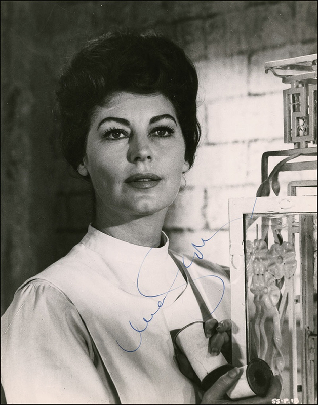 Lot 945 Ava Gardner