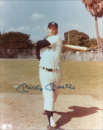 Lot #1257 Mickey Mantle Ball and Photograph - Image 2