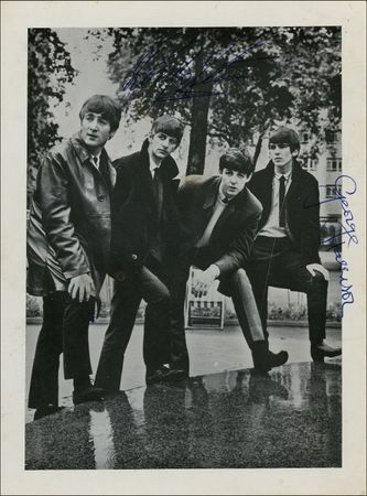 Lot #797 Beatles: Harrison and Starr Signed Photograph - Image 1