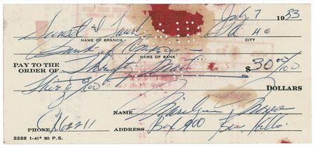 Lot #1074 Marilyn Monroe: With a starring role in Niagara, Marilyn shops the Thrifty Mart - Image 1