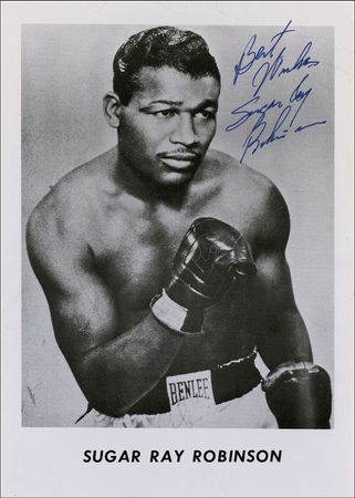 Lot #1295 Sugar Ray Robinson Photograph and Signature - Image 1