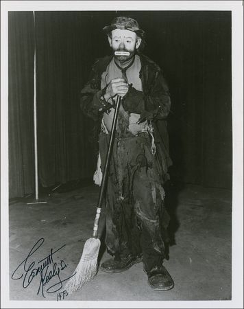 Lot #1096 Emmett Kelly, Jr. and Sr. Signed Photographs - Image 1