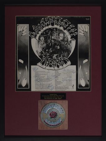 Lot #851 Grateful Dead: American Beauty signed by all six members including the rarely found Pigpen! - Image 1