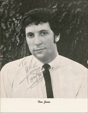 Lot #854 Herman?s Hermits and Tom Jones Program - Image 2