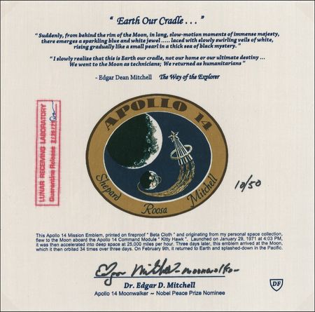 Lot #544 Edgar Mitchell: Unique flight-flown ?Earth Our Cradle? beta cloth - Image 1