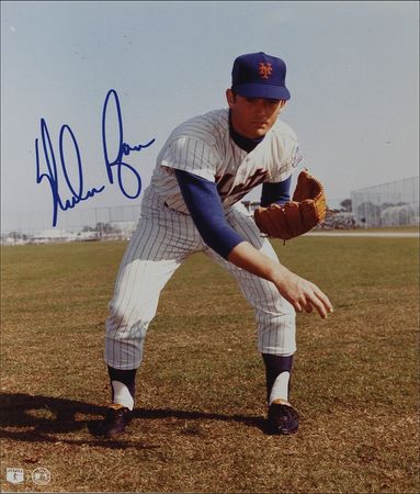 Lot #1334 Nolan Ryan Signed Photographs - Image 2