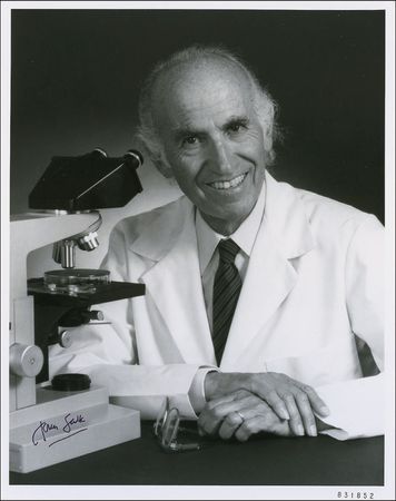 Lot #360 Jonas Salk and Albert Sabin Signed Photographs - Image 1