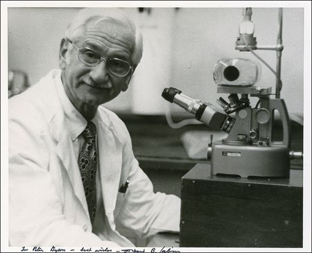 Lot #360 Jonas Salk and Albert Sabin Signed Photographs - Image 2