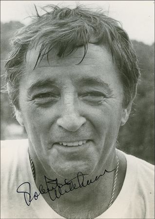 Lot #980 Robert Mitchum Signed Photographs - Image 1