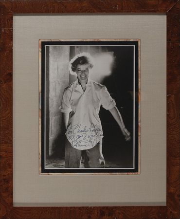 Lot #921 Katharine Hepburn: Scarce Hepburn signed photo - Image 1