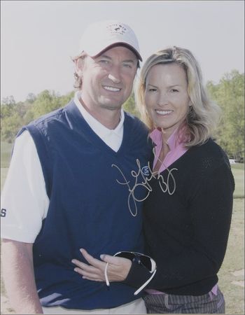 Lot #1178 Wayne and Janet Gretzky Jerseys - Image 3