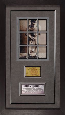 Lot #963 Harry Houdini: President Houdini signs a 1922 Society of American Magicians membership card - Image 1