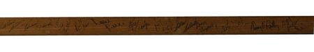 Lot #1115 Boston Bruins: Twenty of the ‘Big bad Bruins’ sign O’Reilly’s game-used stick - Image 2