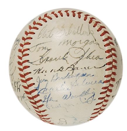 Lot #1241 NY Yankees: 1951 World Champs including Mantle, Martin, McDougald and MVP Berra - Image 2